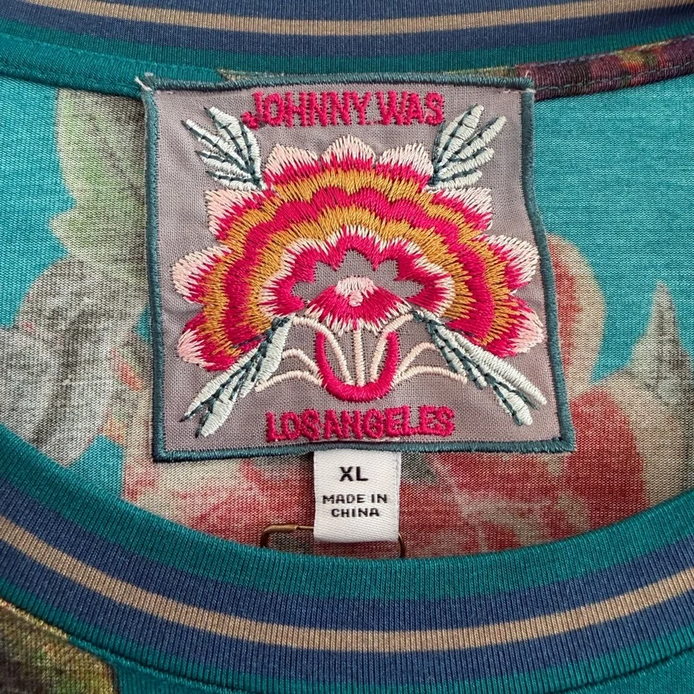 Johnny Was Multicolor Floral Long Sleeve Top XL NWT - Picture 3 of 10